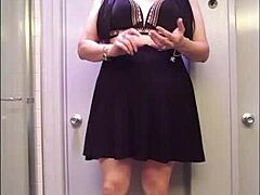 A mature mom turns to crossdressing and shemale porn