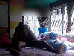Amatør indiske par hjemmelaget video av en kjapp før de blir tatt